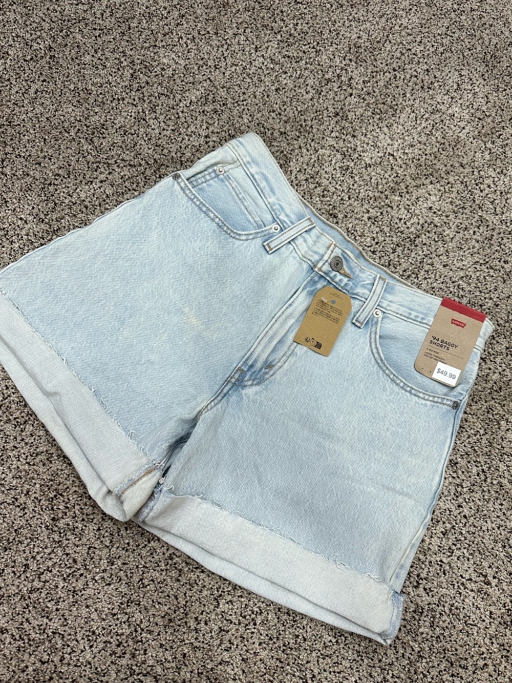 Levi’s shorts